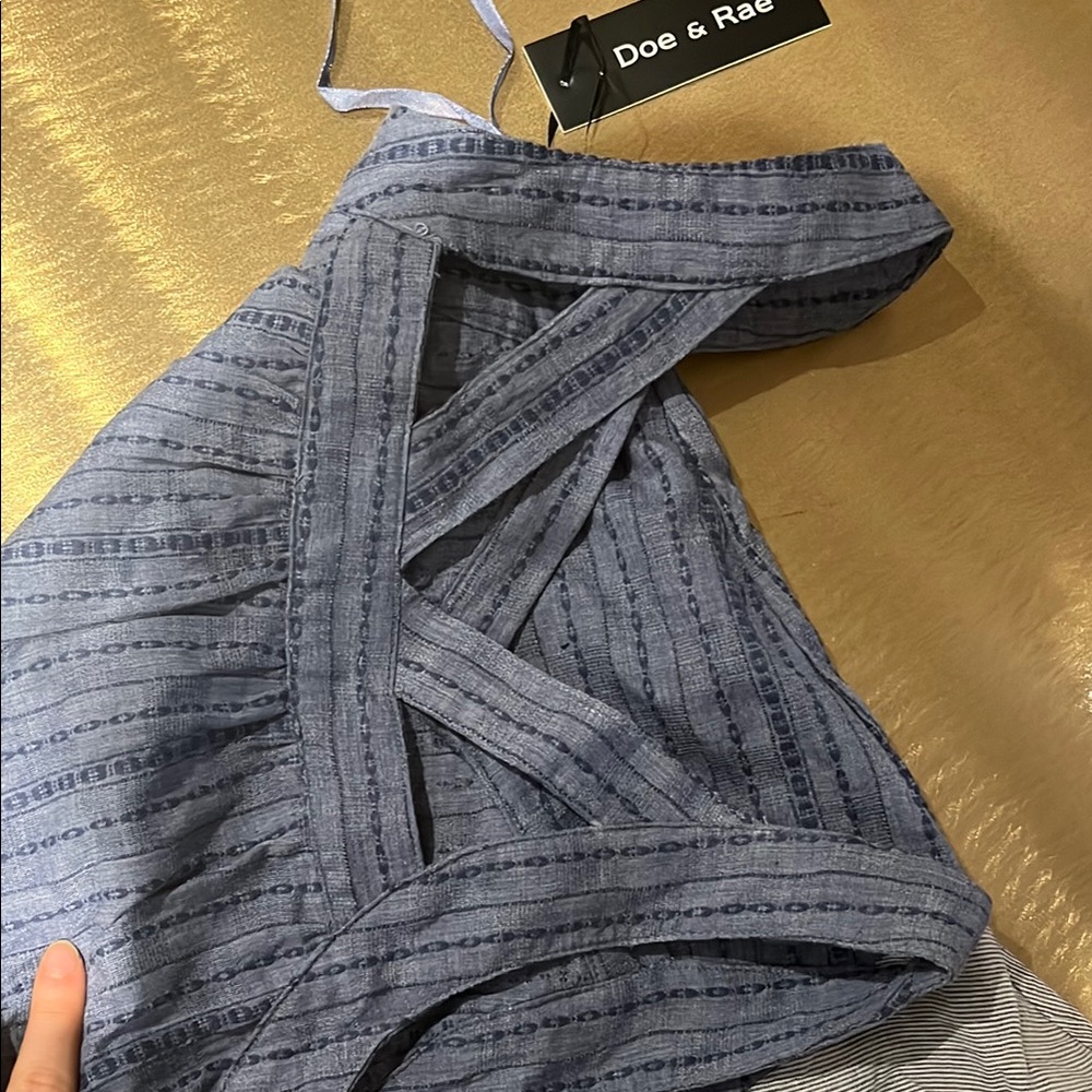 NWT Doe & Rae Blue Embroidered Tank - Picture 6 of 6